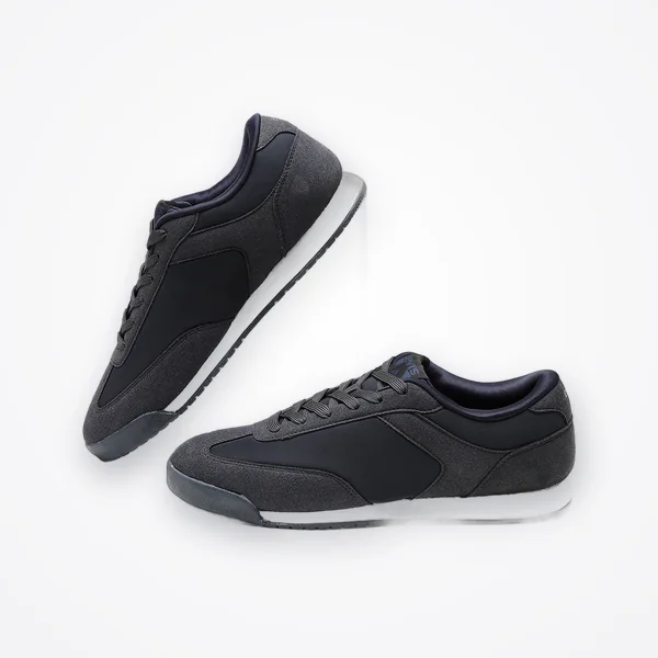 Levi's Men's Colorblock Navy Casual Sneakers